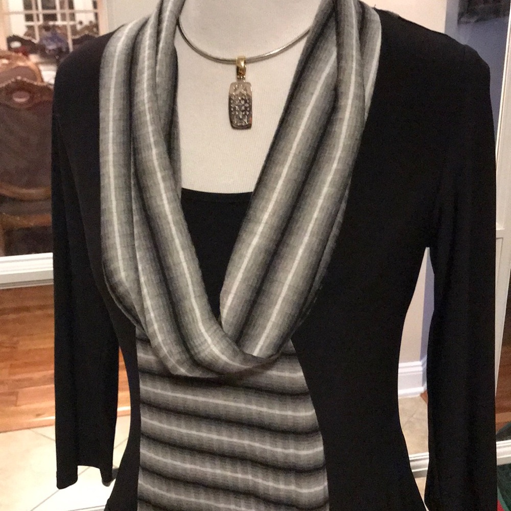 🆕 Coco Bianco Unique Striped Blouse
